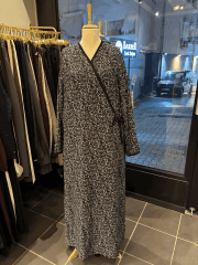 BAĞLAMALI MODEL PAMUK VİSKON NAMAZ ELBİSESİ