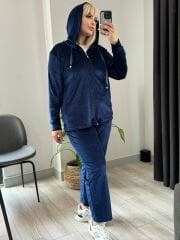 FERMUARLI KADİFE EŞOFMAN TAKIM