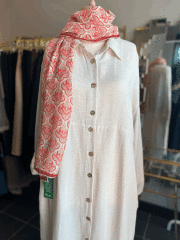 HAM KETEN ÖNDEN DÜĞMELİ ELBİSE