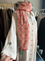 HAM KETEN ÖNDEN DÜĞMELİ ELBİSE