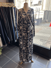 PENYE KUMAŞ BAĞLAMALI MODEL NAMAZ ELBİSESİ